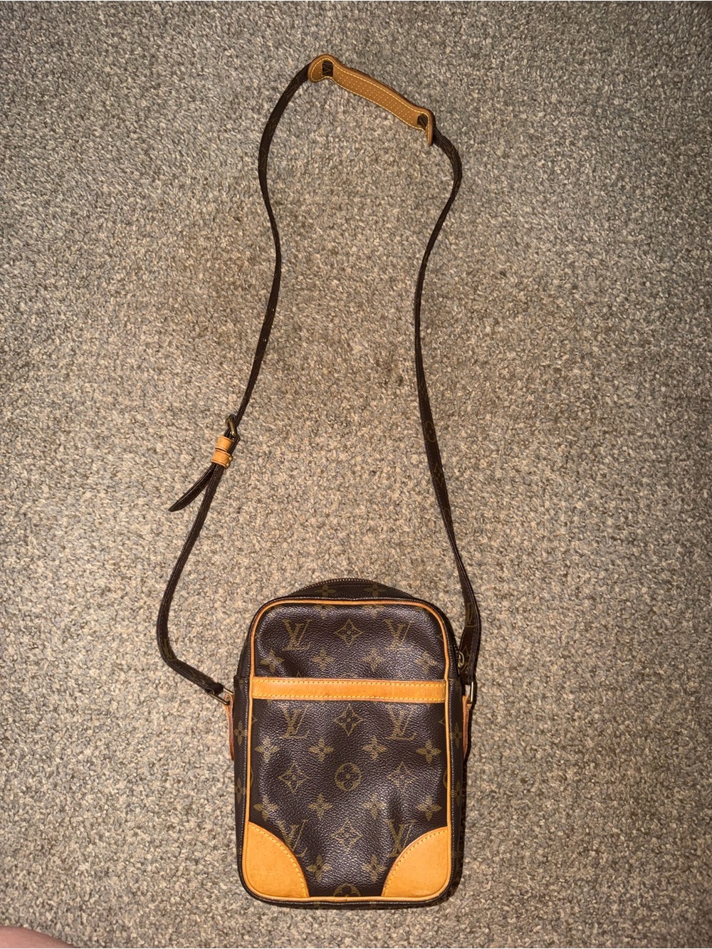 Louis Vuitton Brown Monogrom Danube SD0021